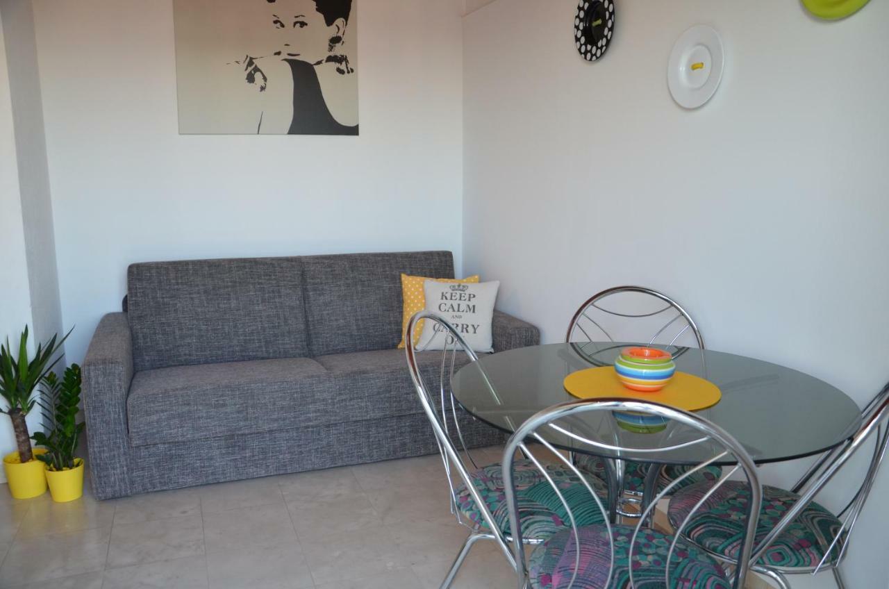 Luana Apartment Milna  Exteriör bild